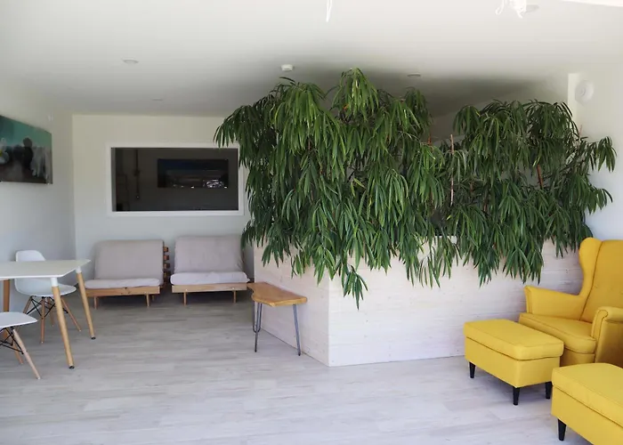 Landsted Hillside House &