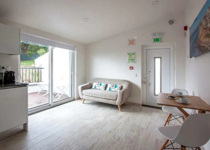 Landsted Hillside House & *
