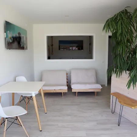 Landhuis Hillside House & *